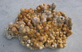 Calcite_concrezionata_piccola